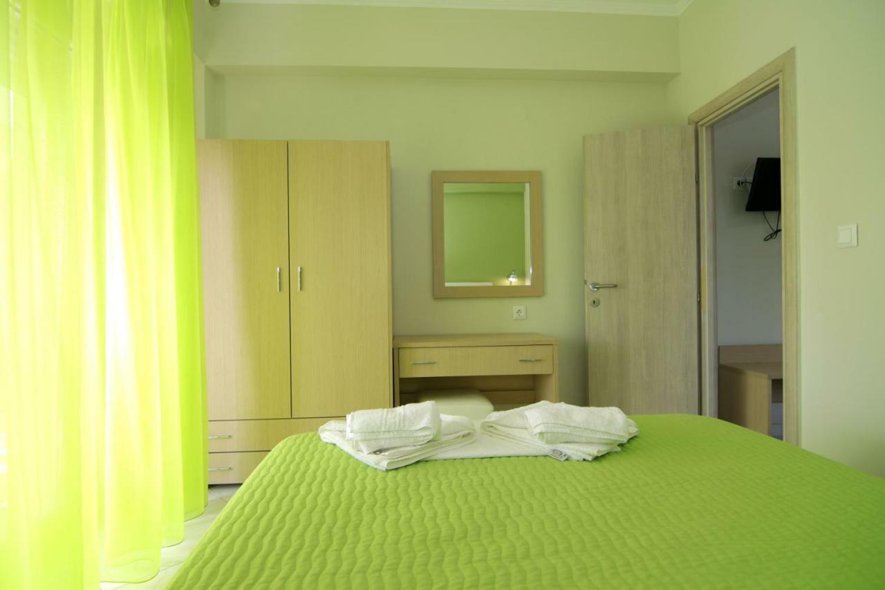 Mavridis Rooms 2 Nikiti  Buitenkant foto