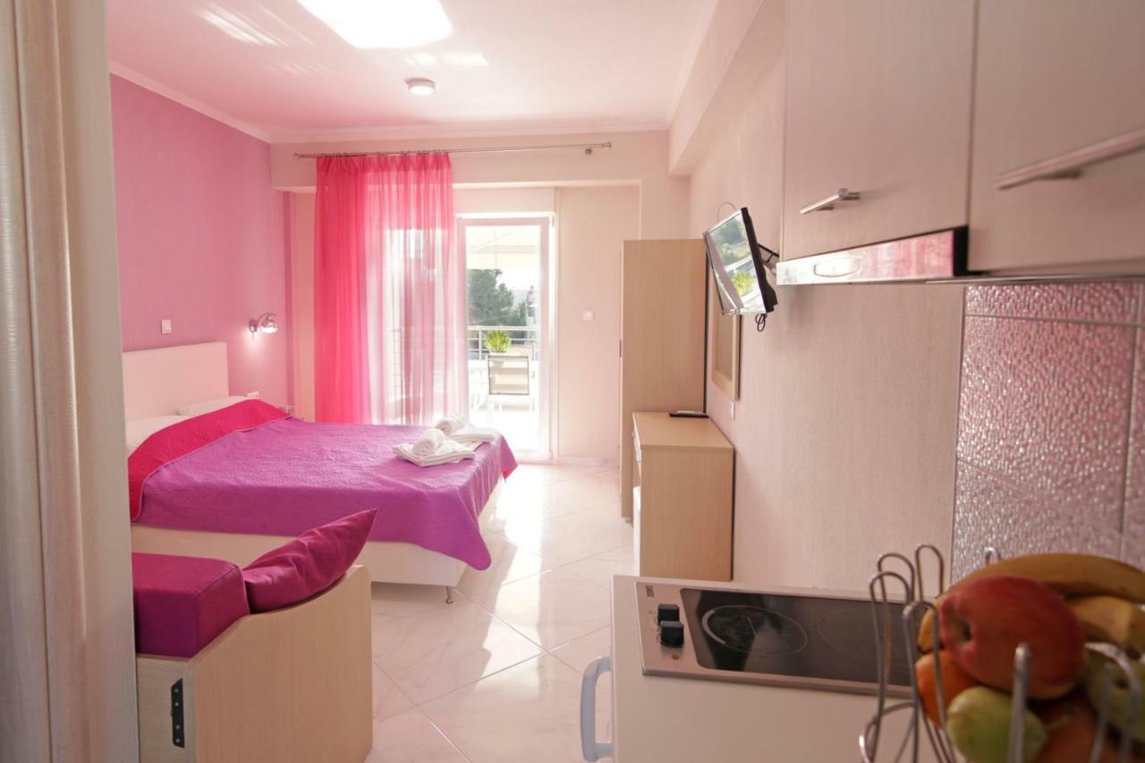 Mavridis Rooms 2 Nikiti  Buitenkant foto