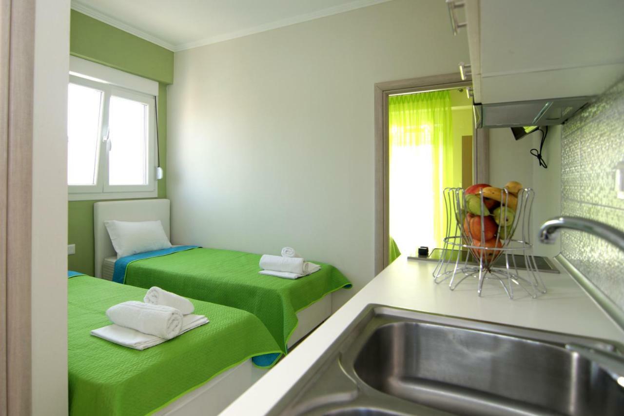 Mavridis Rooms 2 Nikiti  Buitenkant foto